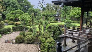 雨でも楽しい庭園めぐり