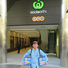 Woolworths (セントジョージズテラス)