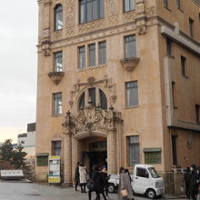 東華菜館本店入口