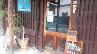 落ち着いた町家カフェです