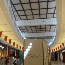 ２階のメイン通路