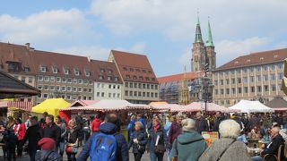 広場では・・・