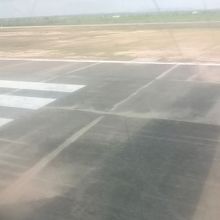 マンダレー国際空港に着陸