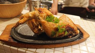 カウンターキッチンがかわいいお店