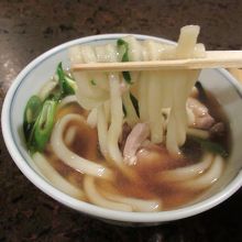 うどんはコシが強い