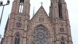 比較的新しい教会