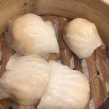 中にはプリプリの海老が…！