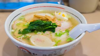 駅中だけど、ほとんど並ばず入れました