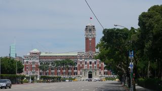 この建物がそうだったのですね．