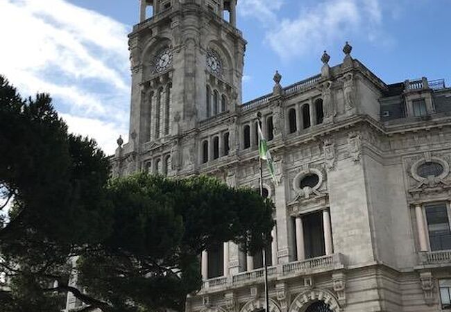 ポルト観光の中心点