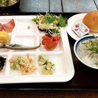 高知の食材にこだわった朝食バイキング