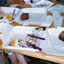 ロコモコ食べかけ、ごめんなさい