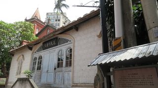 単体ではインパクトに欠けます。