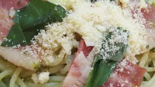 生パスタがモチモチしてる