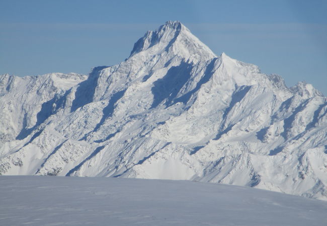 素晴らしい光景　　Ski Plane & Helicopter（Mt Cook Airport）