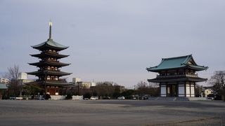 奈良の大寺の風格を思わせるもの