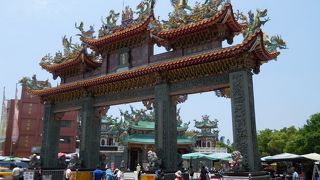 安平古堡のそば