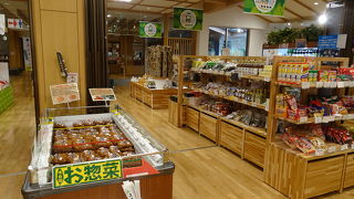 銘木工芸館がある道の駅 （道の駅 上野）