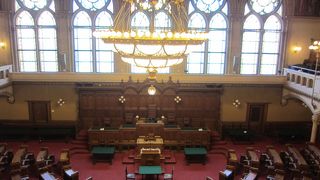 無料のガイドツアーに参加