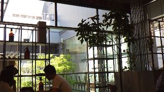 広島のカフェレストラン