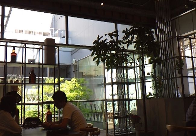 広島のカフェレストラン