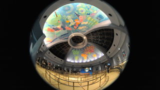 人気アトラクション