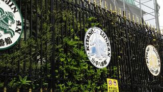 工事でネットに覆われていて残念