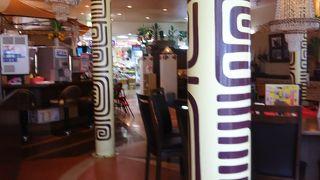 ゆったり空間と充実のメニュー