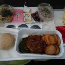 ヘルシンキ発関空行の夕食