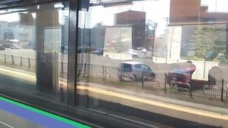 ５両編成中自由席が４両ある為、ＧＷ期間でも比較的空いている場合もあります