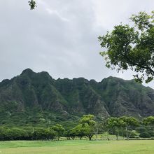 クアロアランチ側を振り返ると山が綺麗に見えます