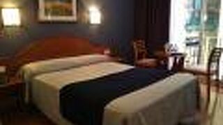 ホテルコルテスランブラ