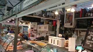 古い所は工事中でした