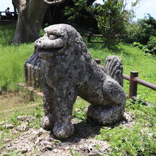 富盛の石彫大獅子