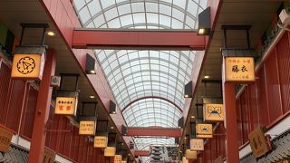 昔懐かしいお店がいっぱい。