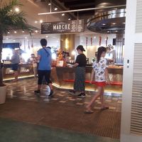 朝食会場のリコリコ