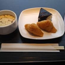 快適なラウンジ