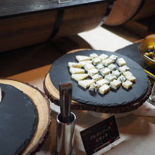 チーズ類が旨い