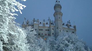 雪化粧のお城は特にきれいです