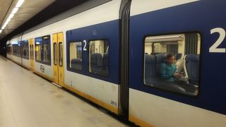 基本的に毎時同じダイヤを繰り返すので分かりやすい。