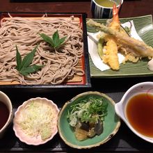 藍屋 世田谷八幡山店