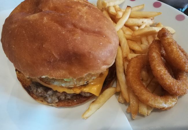 美味しいハンバーガーがかなり安い！