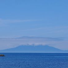 公園から眺める利尻島