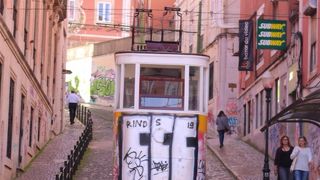 ケーブルカーのような