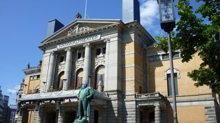 緑の木陰が素晴らしい