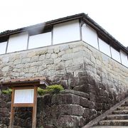 妻籠宿にあるお城の様なお寺