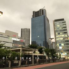 駅前の大きなビルです By あしもむ 川崎駅前タワー リバークのクチコミ フォートラベル