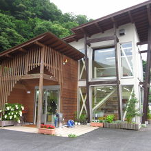 お菓子の弐番館～