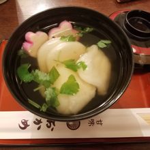 お雑煮はおすましでした