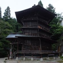 外観は不安定感たっぷり